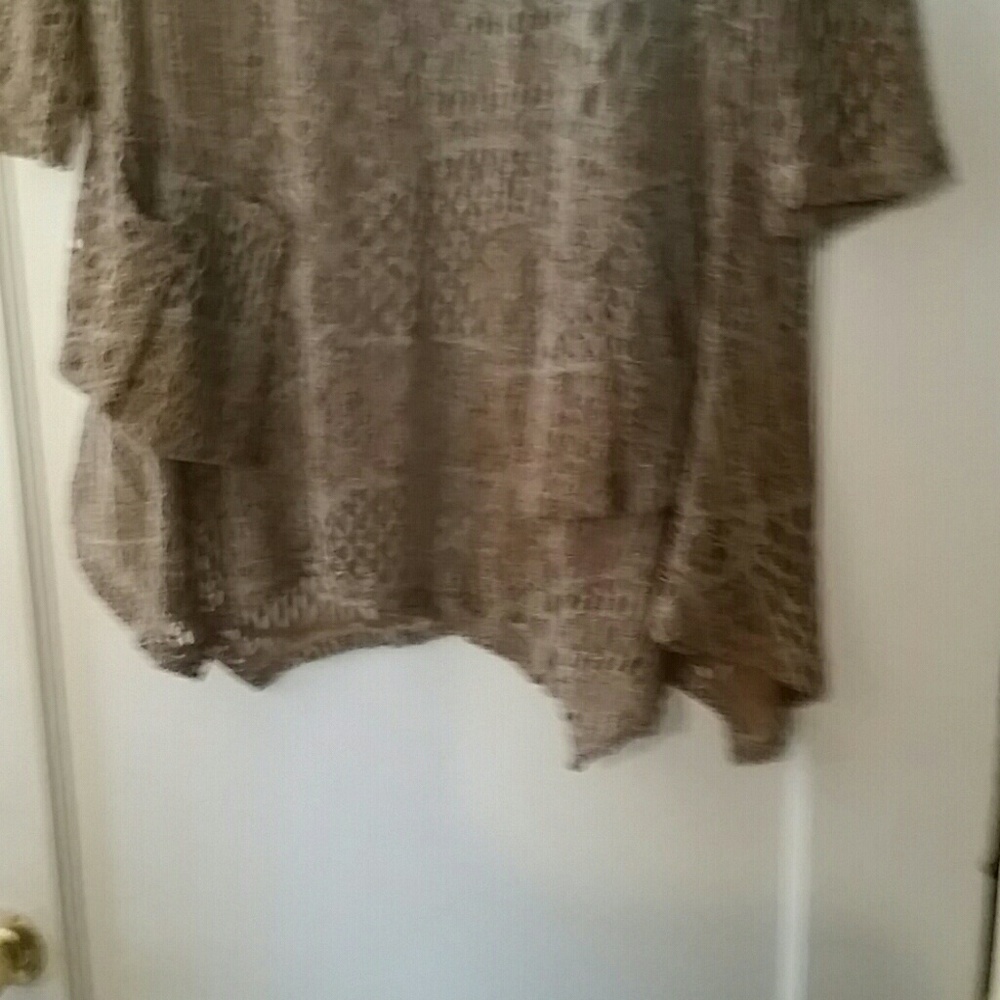 Sweater - Picture 2 of 6